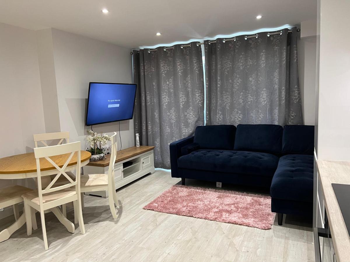 99 Guest House Eastbourne Bagian luar foto
