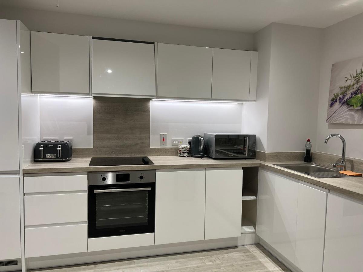 99 Guest House Eastbourne Bagian luar foto
