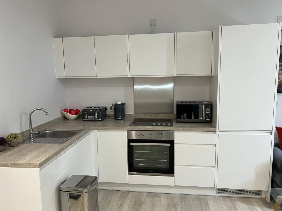 99 Guest House Eastbourne Bagian luar foto