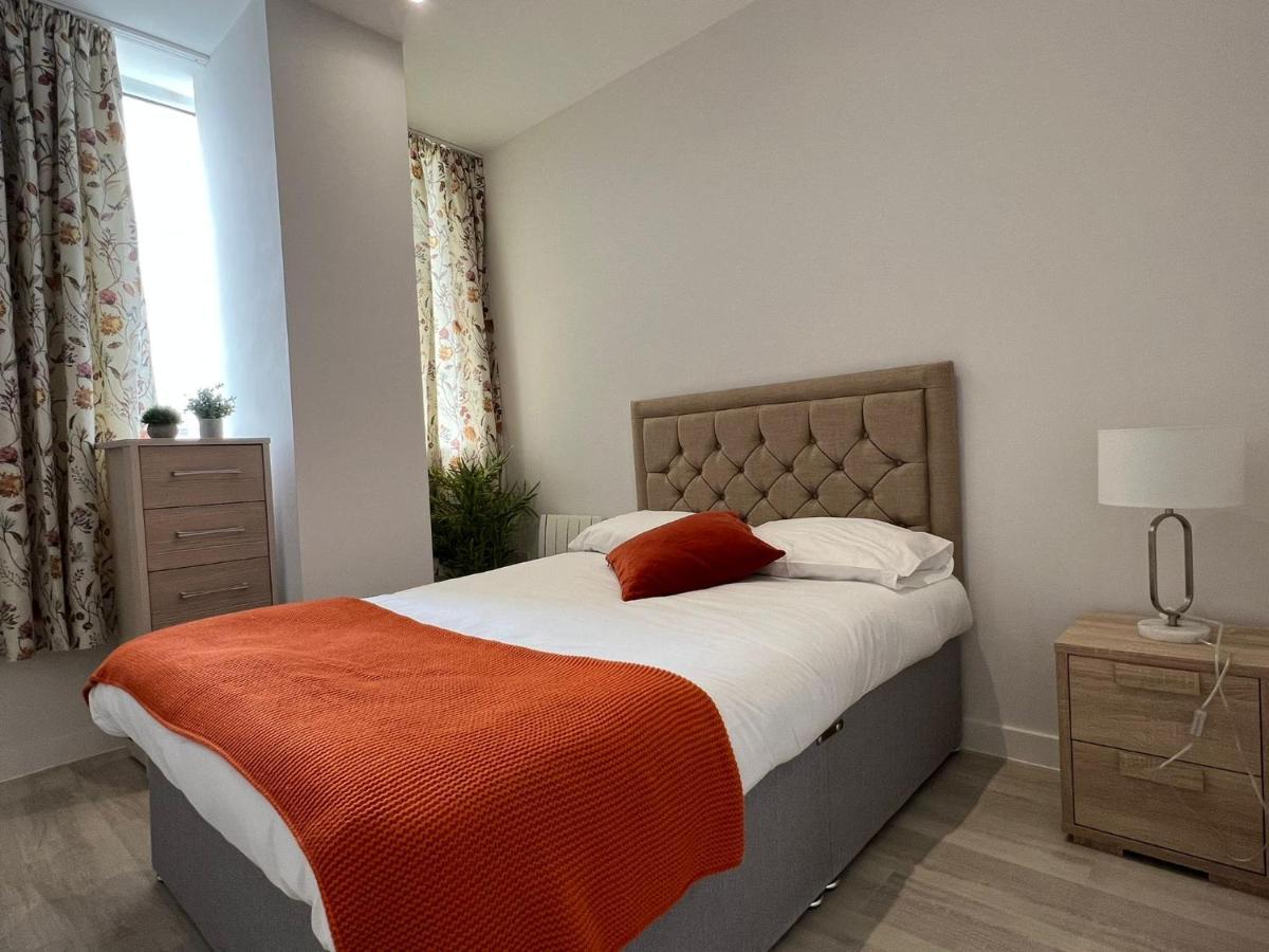 99 Guest House Eastbourne Bagian luar foto