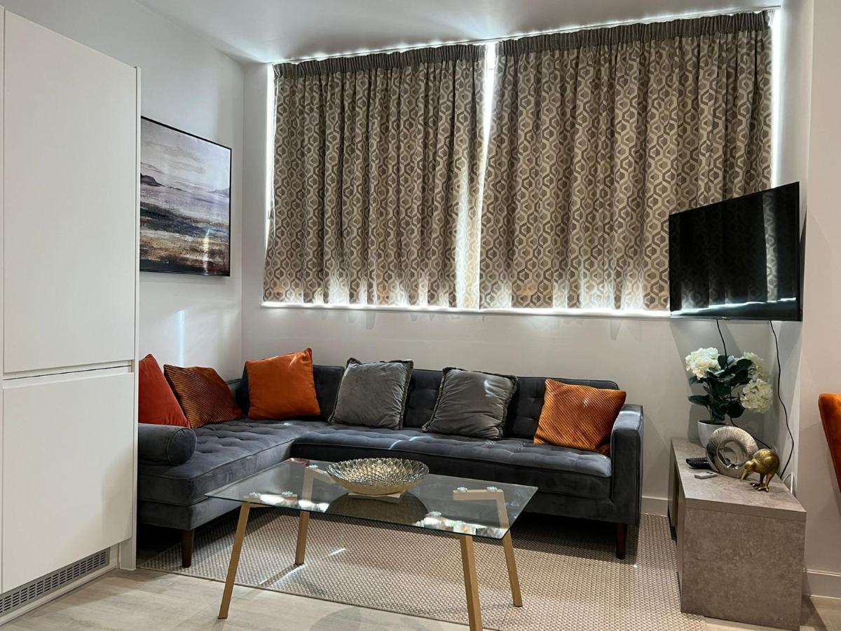 99 Guest House Eastbourne Bagian luar foto